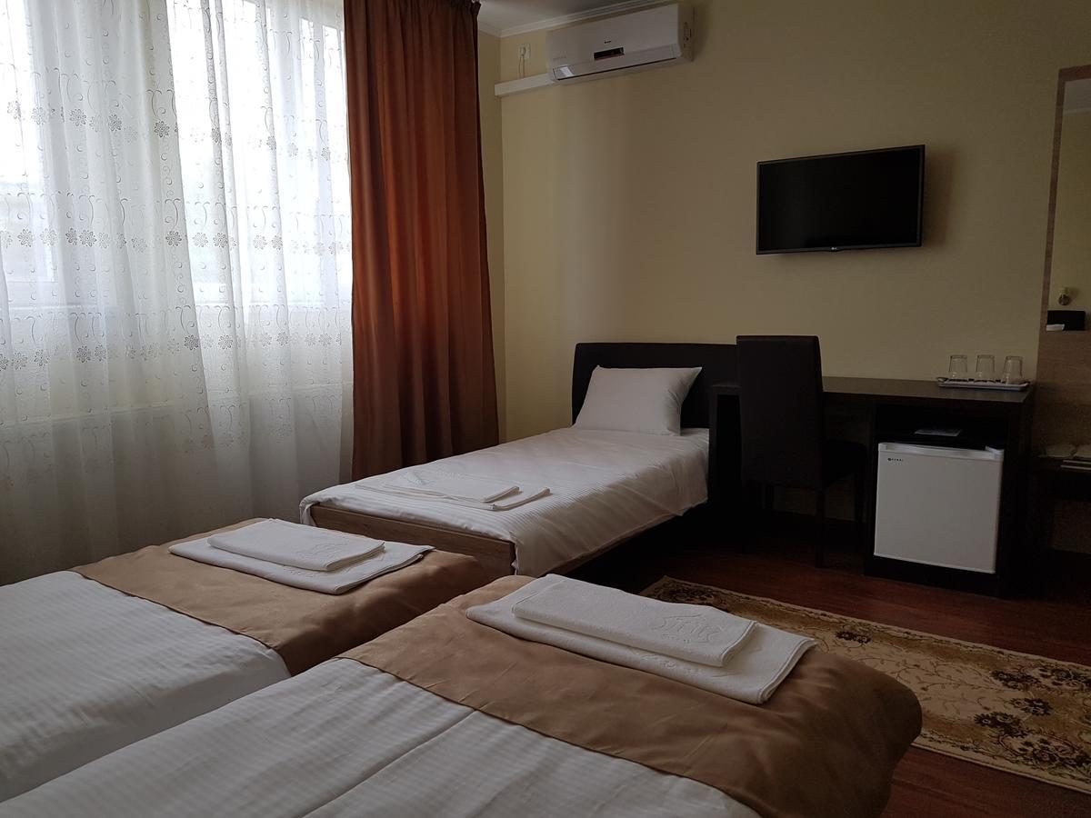 Hotel New Baia Mare Eksteriør billede